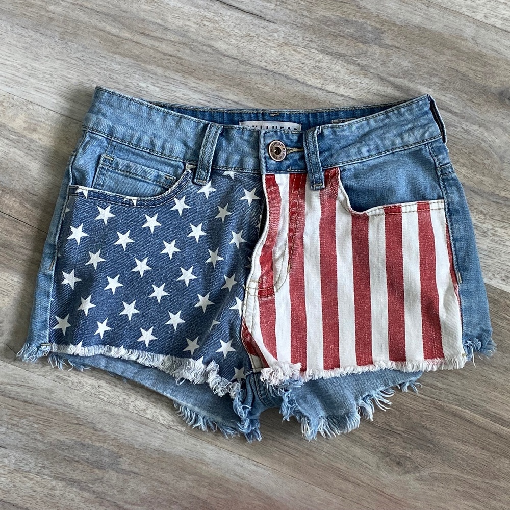 Bullhead American flag denim shorts patriotic USA outfit jean shorts size XS 0 1